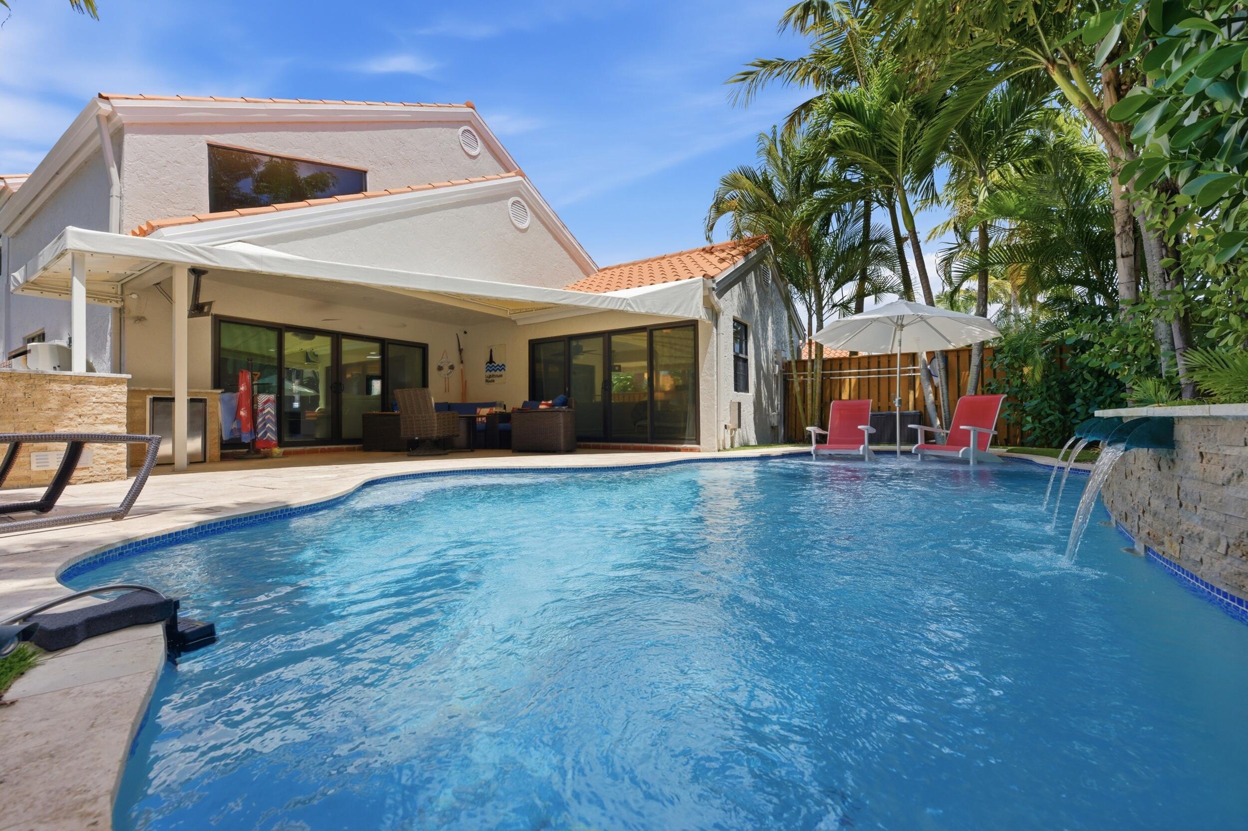 CRYSTAL POINTE 4 - Residential