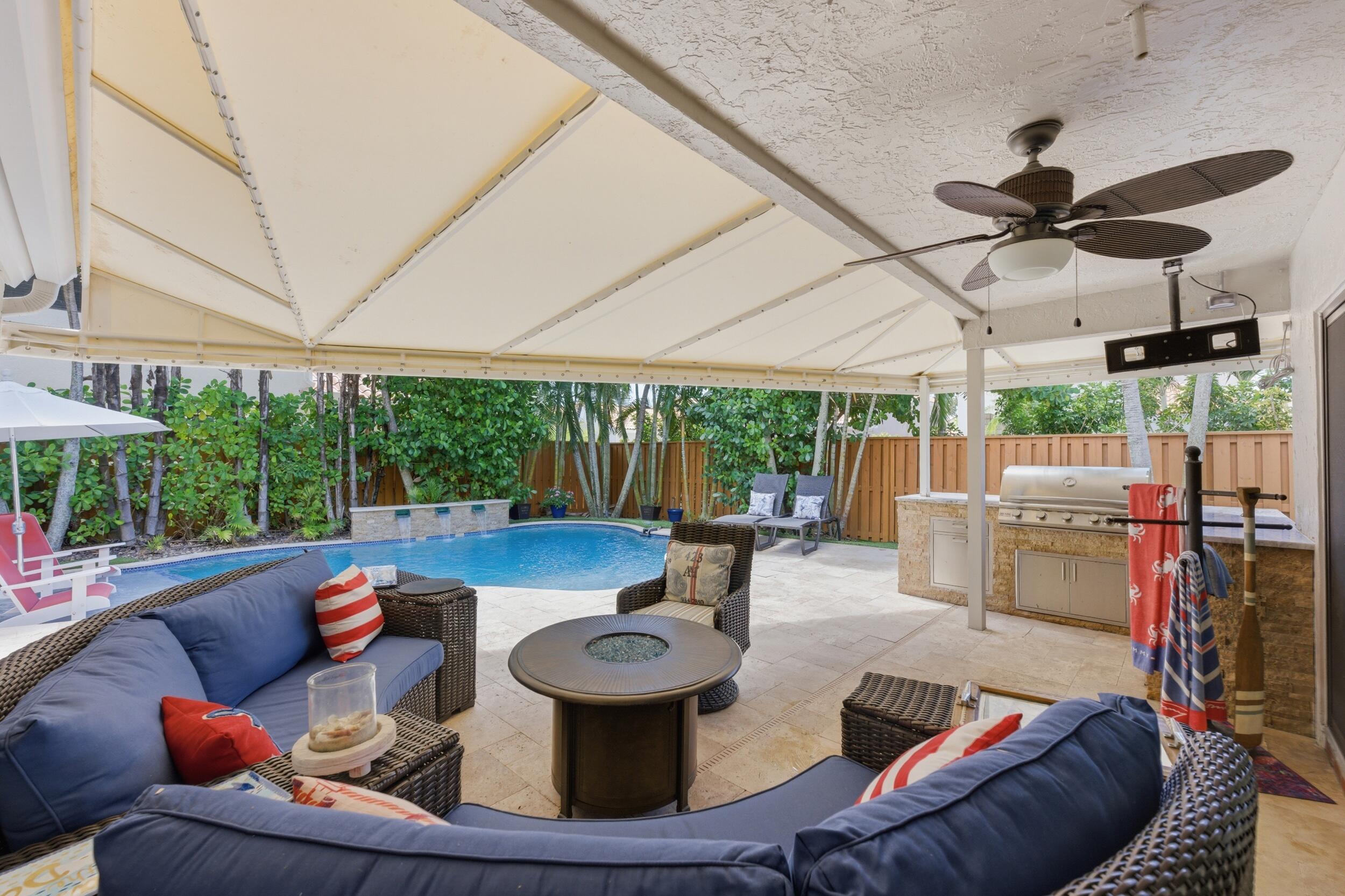 CRYSTAL POINTE 4 - Residential