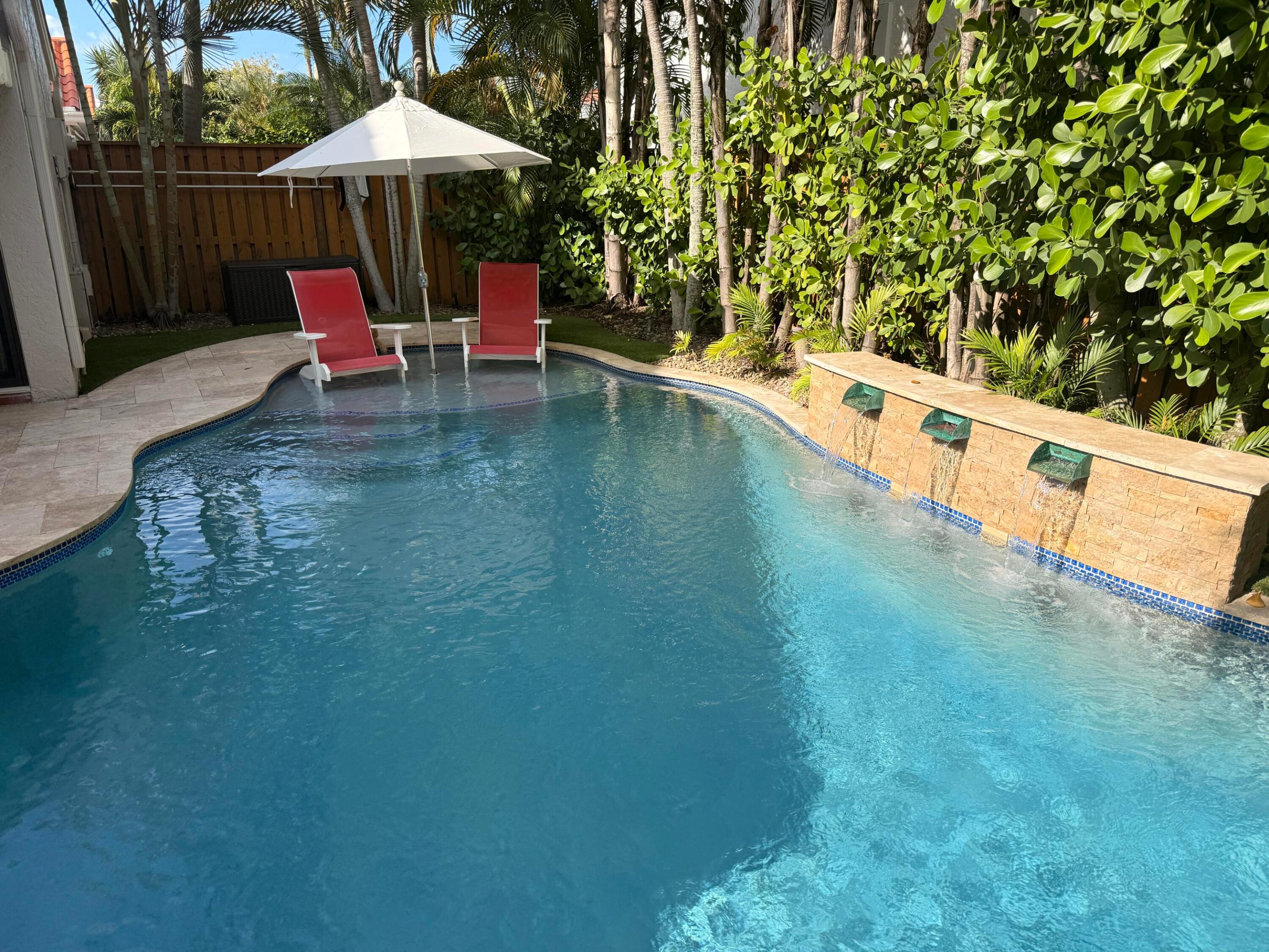 CRYSTAL POINTE 4 - Residential