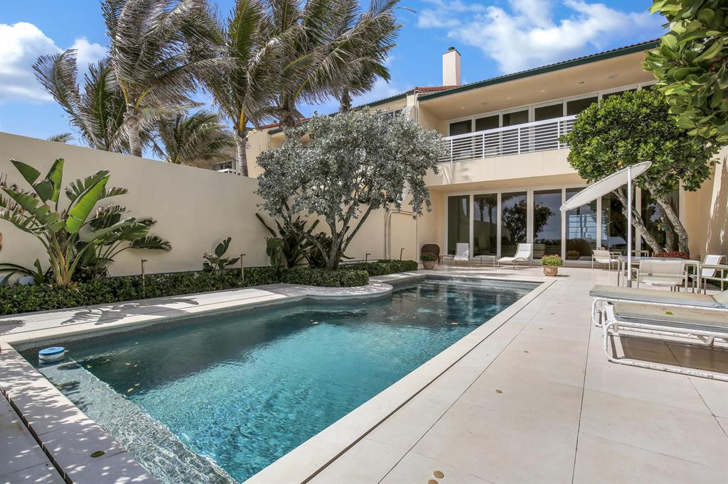 RESIDENCES AT SLOANS CURV - Residential