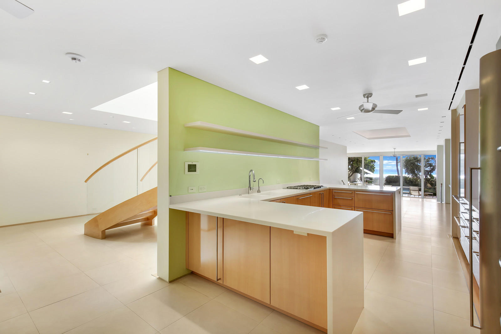 RESIDENCES AT SLOANS CURVE - Residential