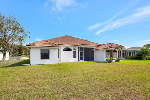 A home in Port St Lucie