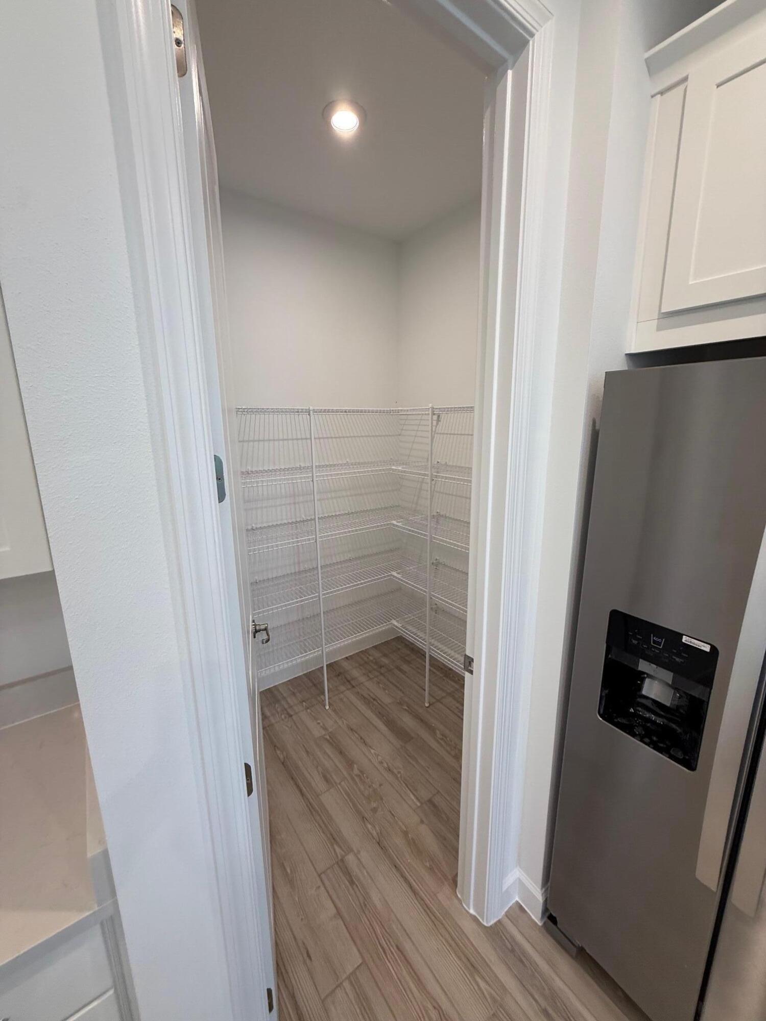 SOUTHERN GROVE PARCEL 28 REPLAT - Residential Lease