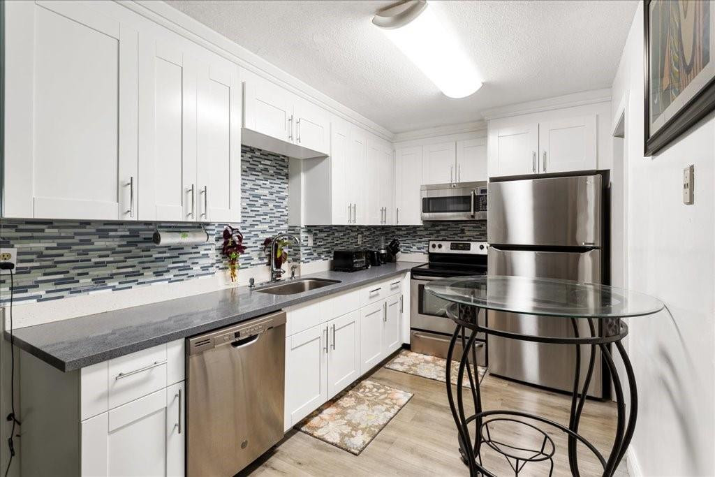 MAINLANDS OF TAMARAC LAKE - Residential