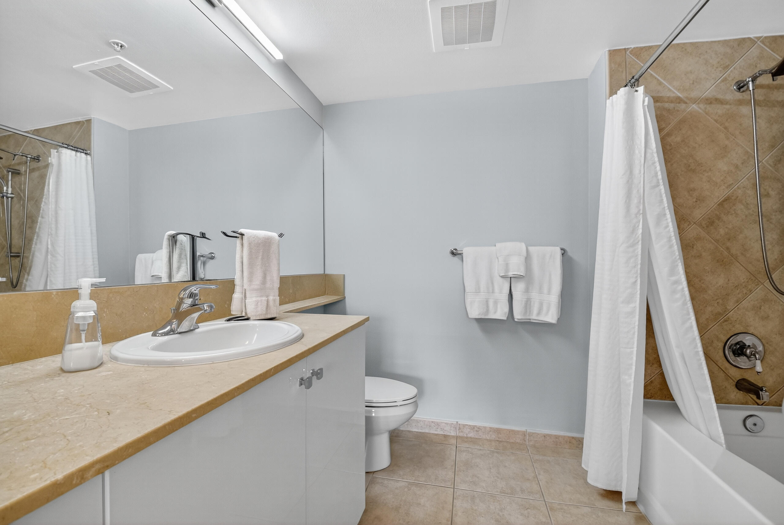 MARINA VILLAGE AT BOYNTON BEACH CONDO - Residential