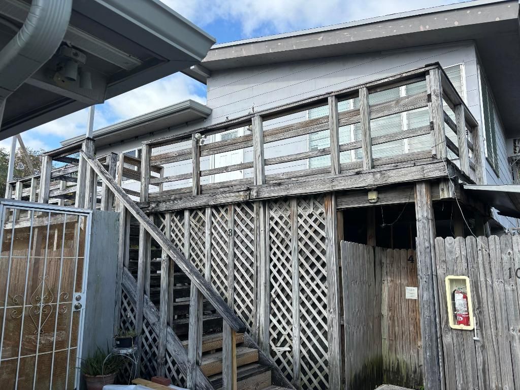 Photo of 10251027 NE 16 Terrace, Fort Lauderdale, FL 33304 (MLS # R11132122)