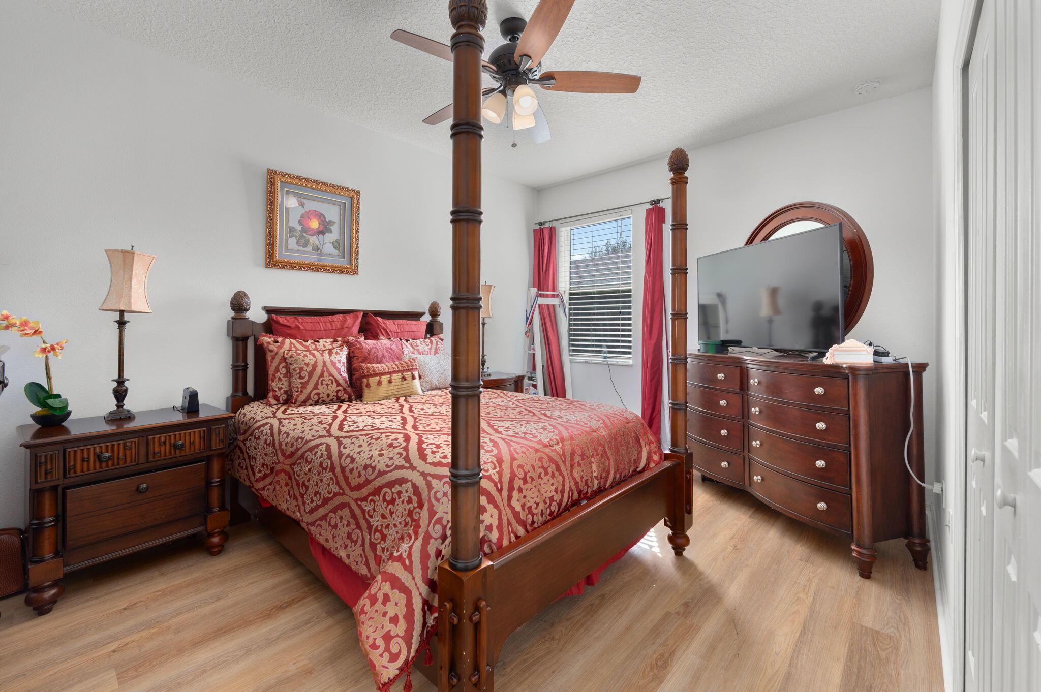 PORT ST LUCIE-SECTION 08- - Residential