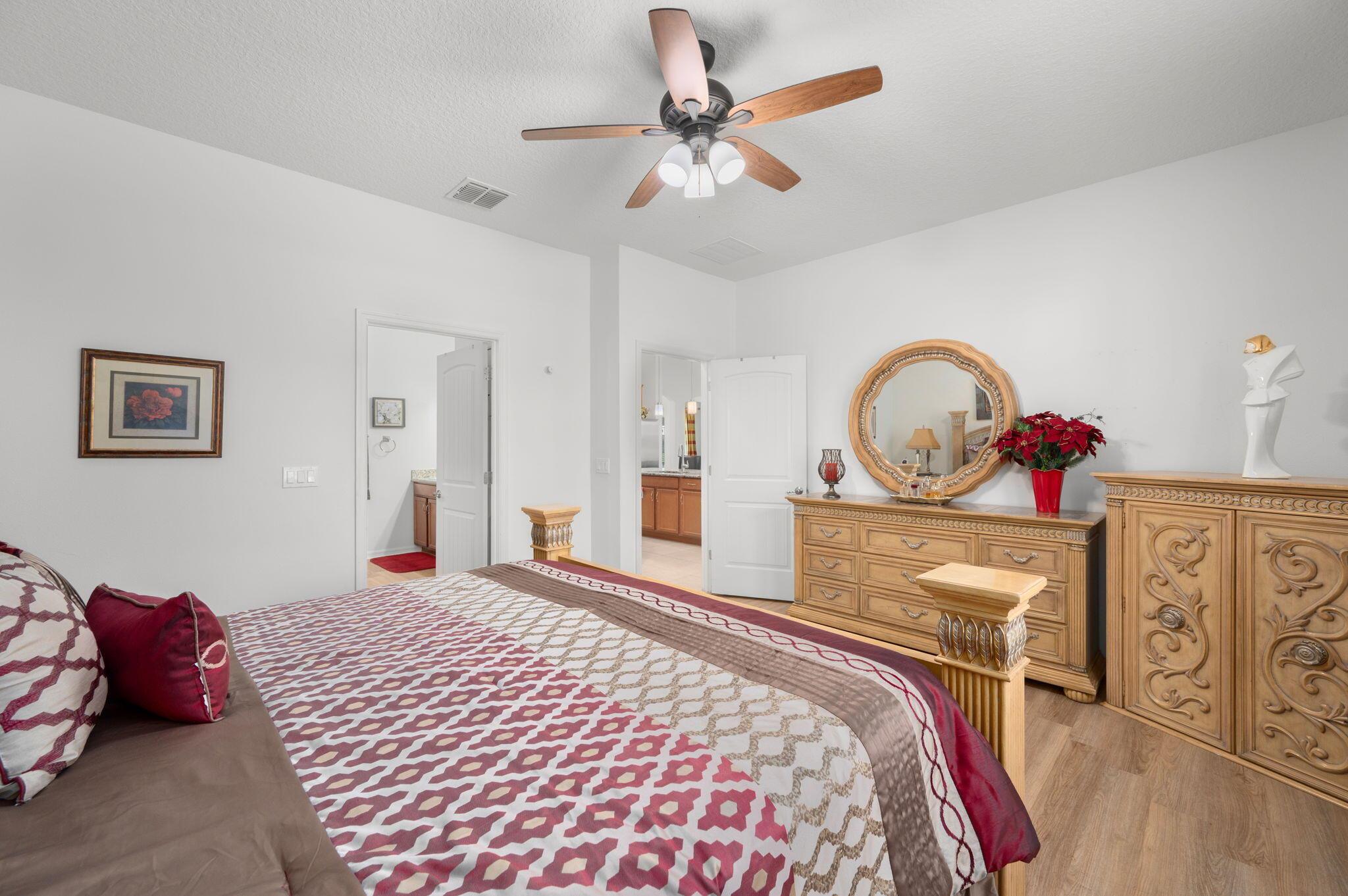 PORT ST LUCIE-SECTION 08- - Residential