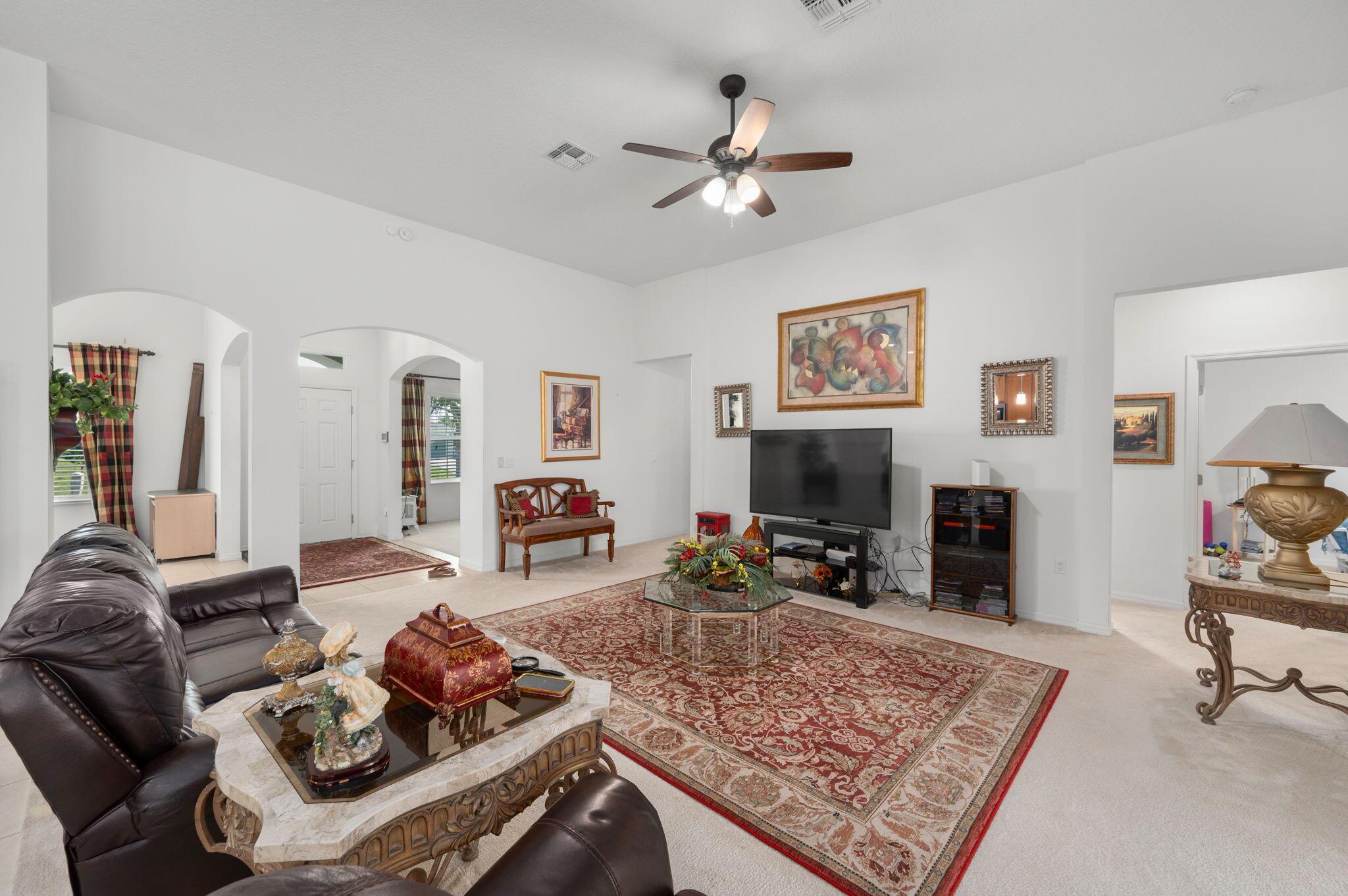 PORT ST LUCIE-SECTION 08- - Residential