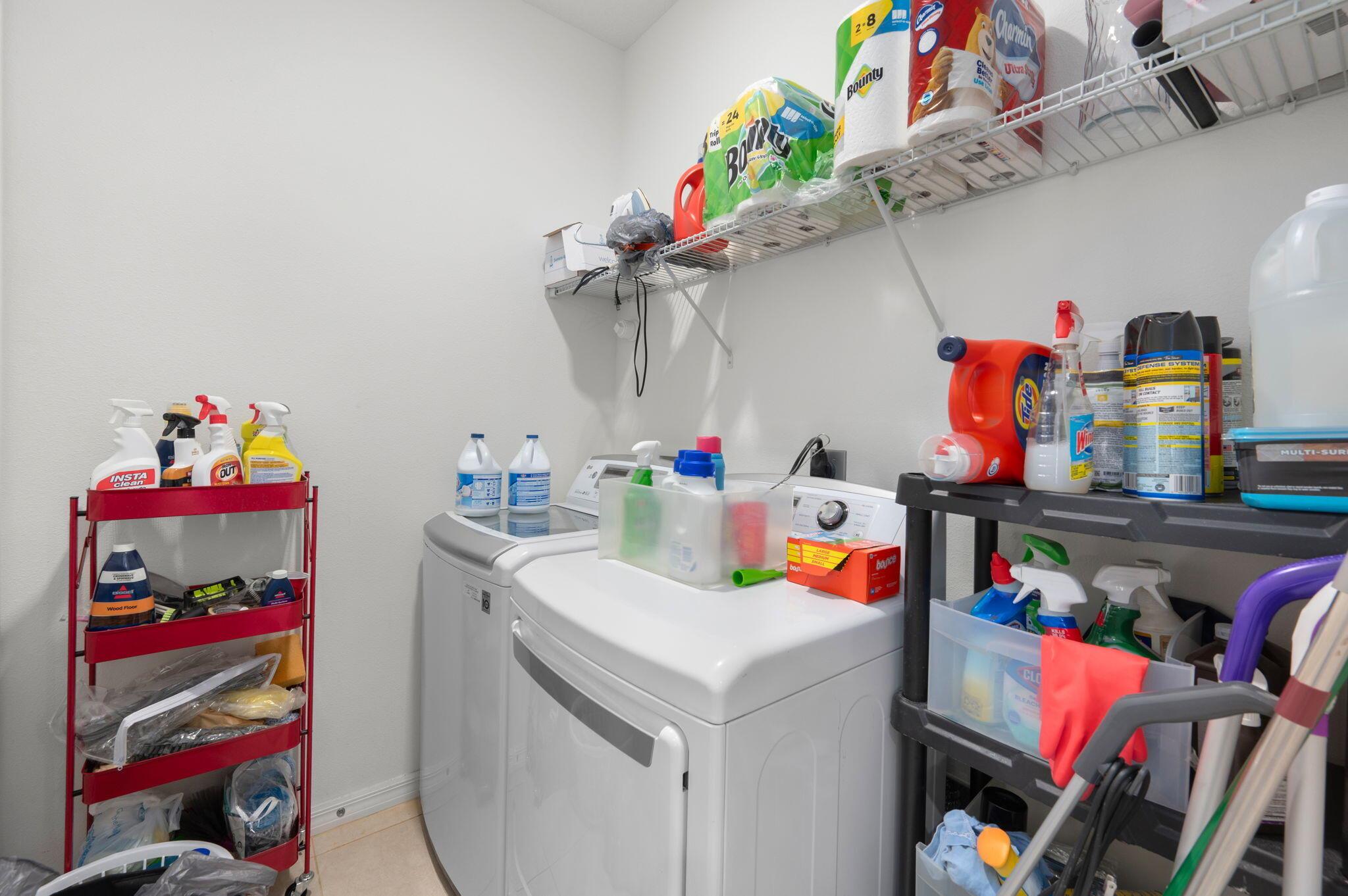 PORT ST LUCIE-SECTION 08- - Residential