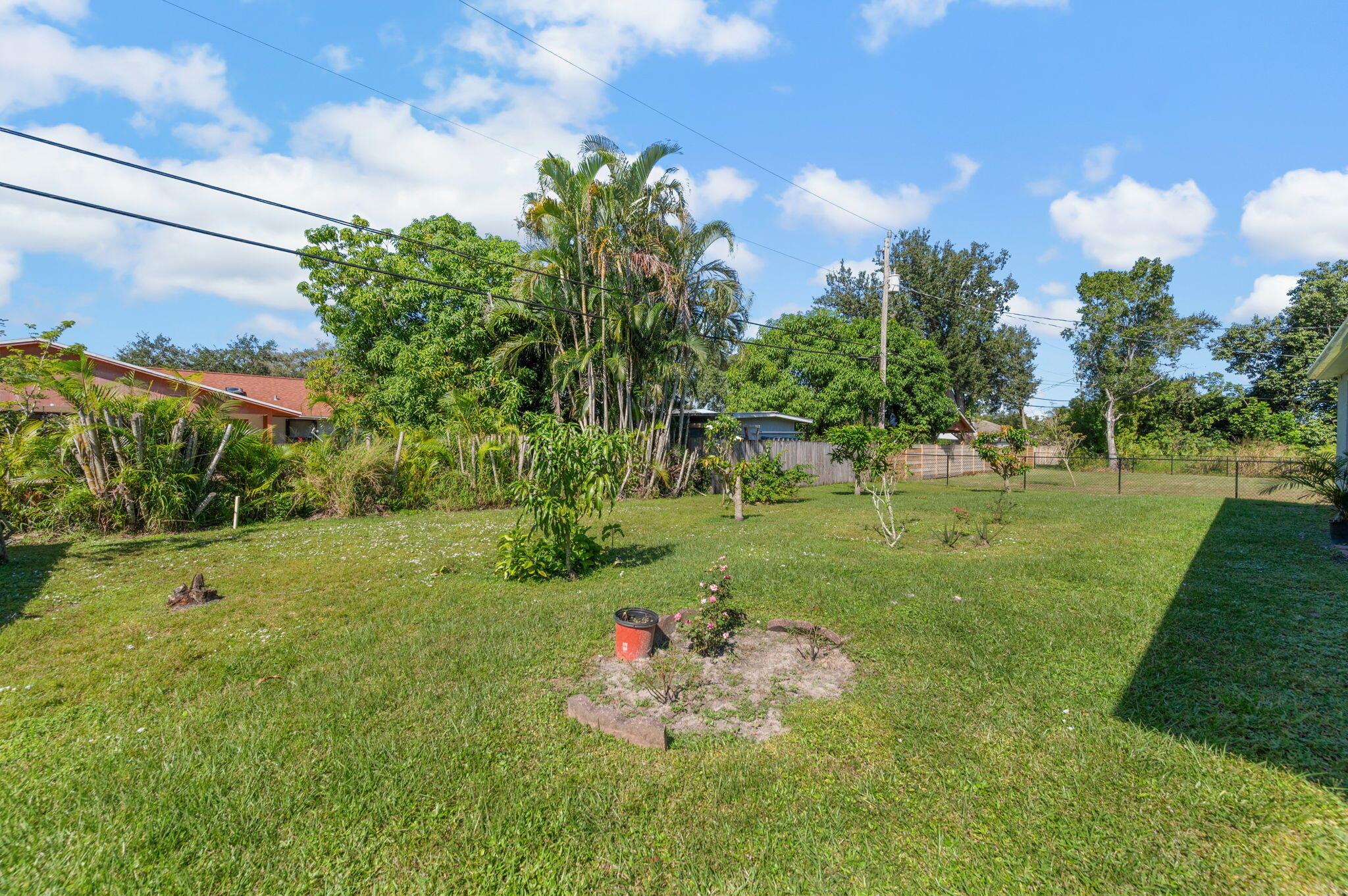 PORT ST LUCIE-SECTION 08- - Residential