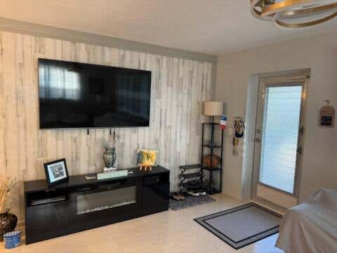 Photo of 417 WINDSOR R, West Palm Beach, FL 33417 (MLS # B26058342)