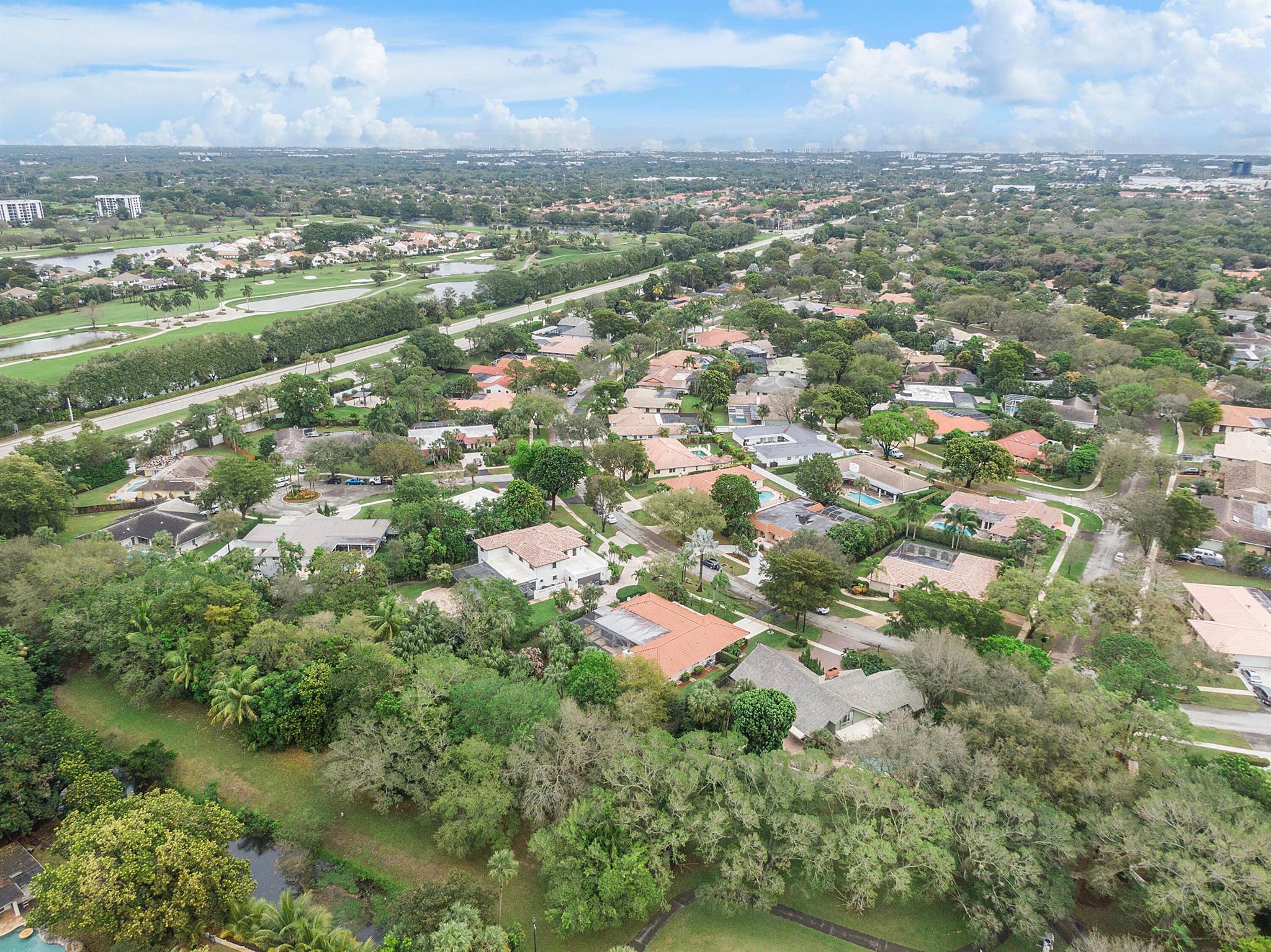 ESTANCIA - Residential