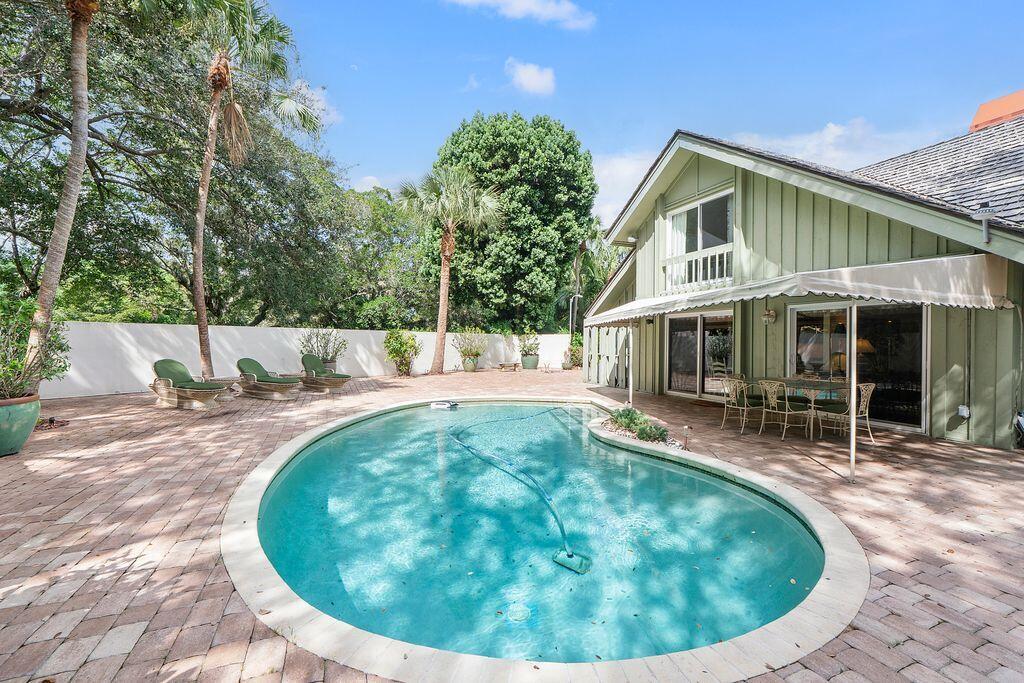 ESTANCIA - Residential