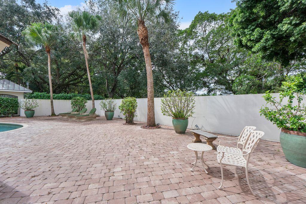 ESTANCIA - Residential