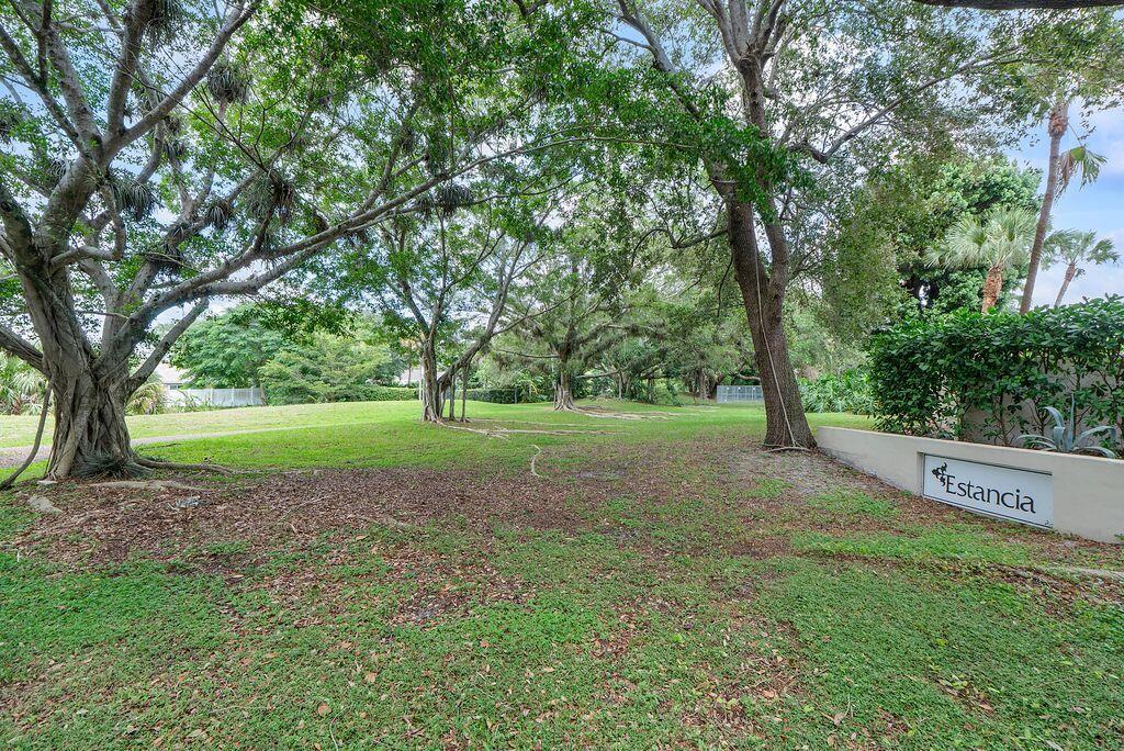ESTANCIA - Residential