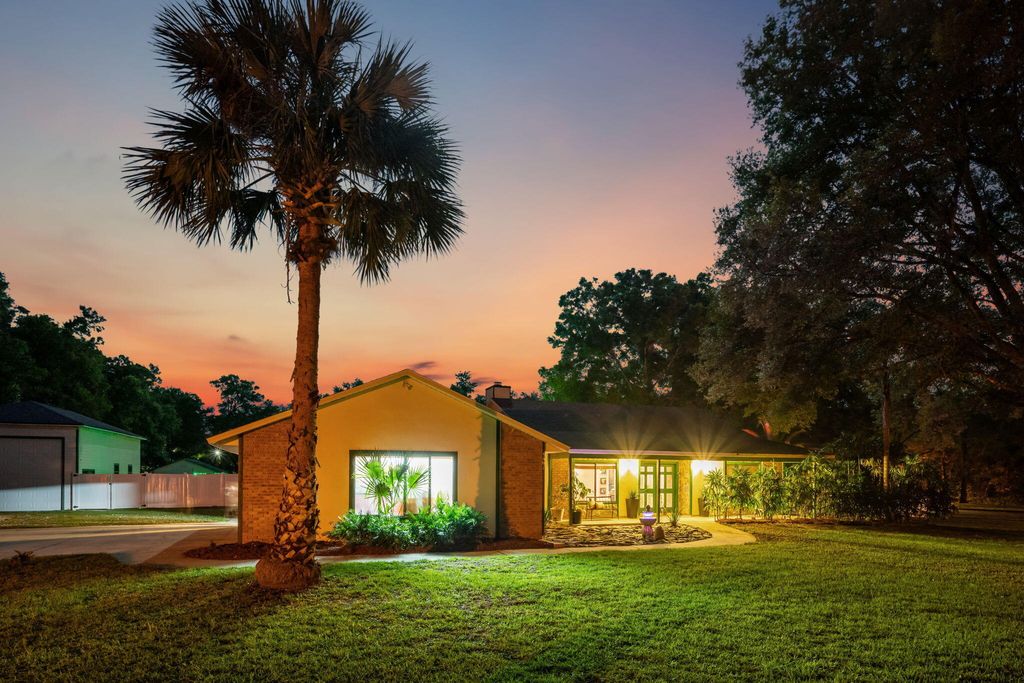 Photo of 3501 Hill Stream Avenue, Apopka, FL 32712 (MLS # B26011215)