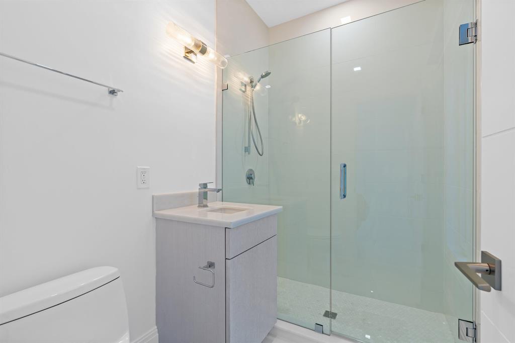 ROYAL PARK - Residential