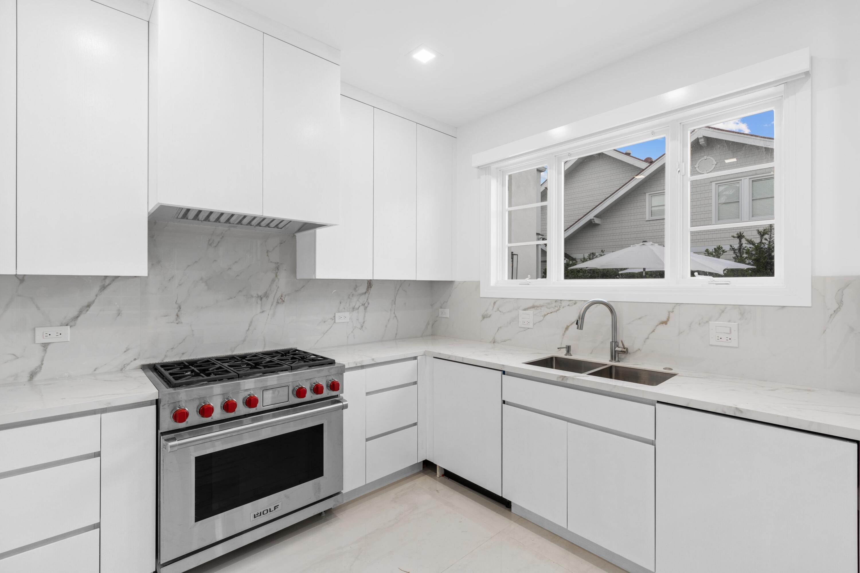 ROYAL PARK - Residential