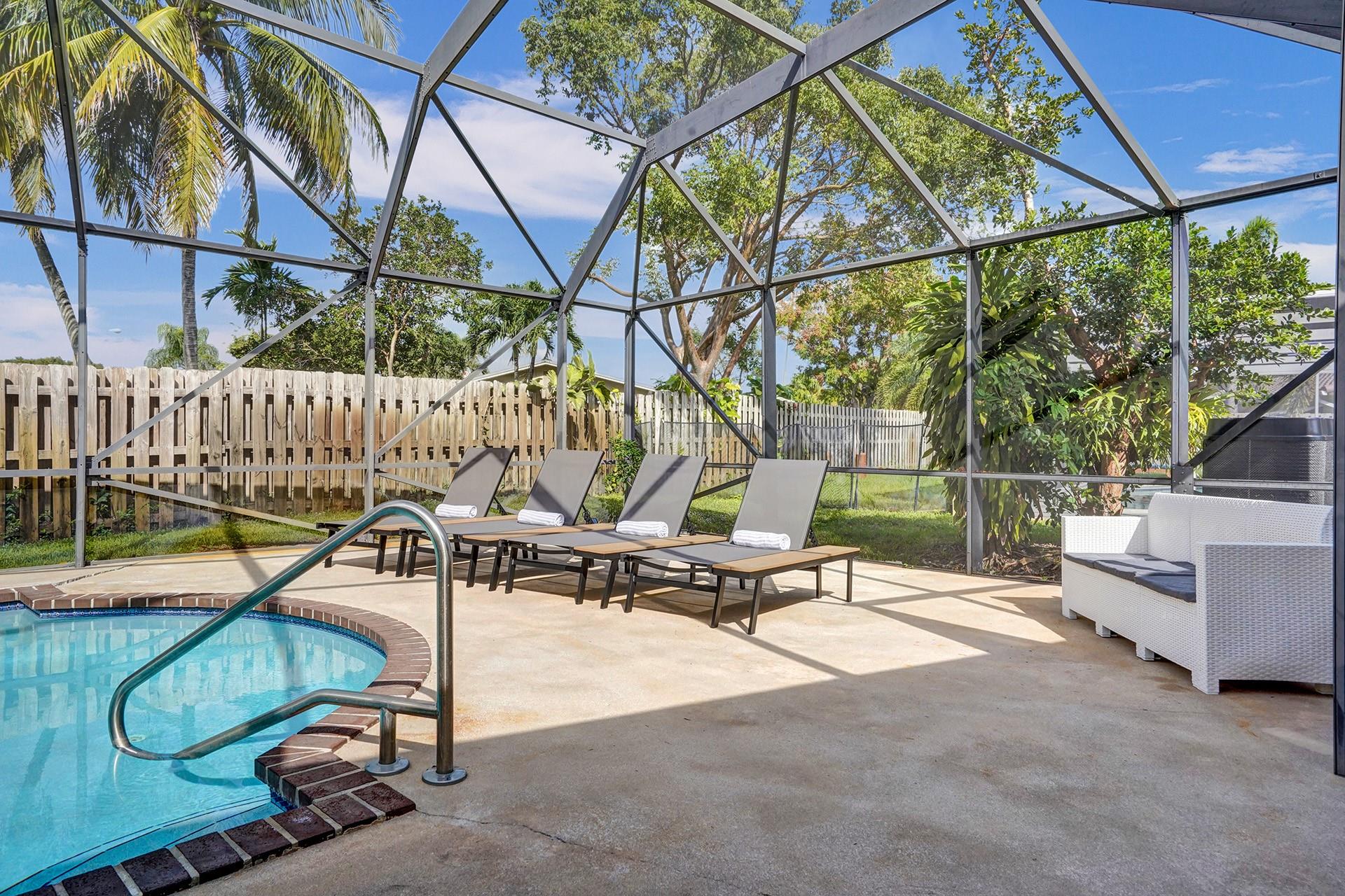 Coconut Creek 9th Sec 69- - Residential