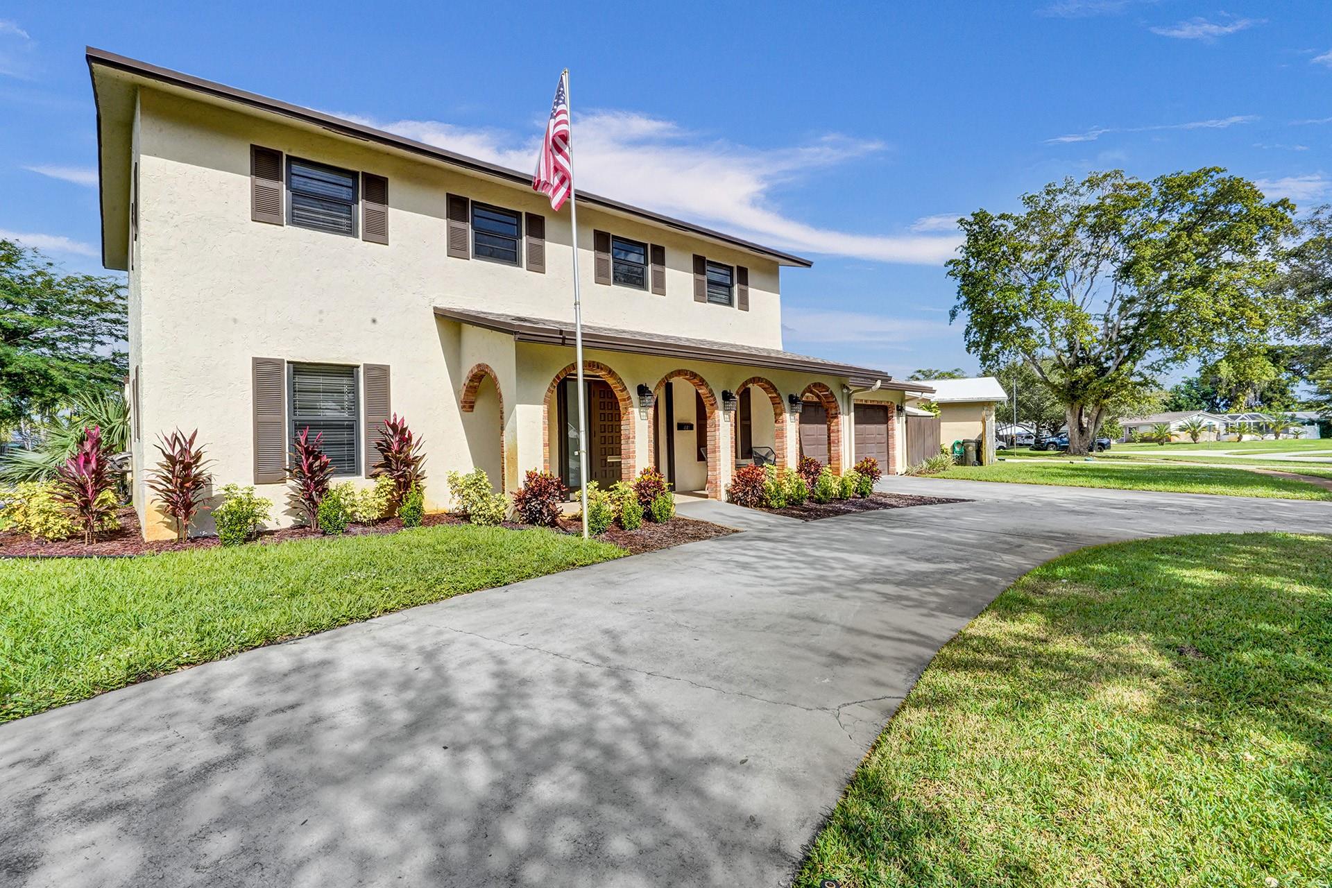 Coconut Creek 9th Sec 69- - Residential