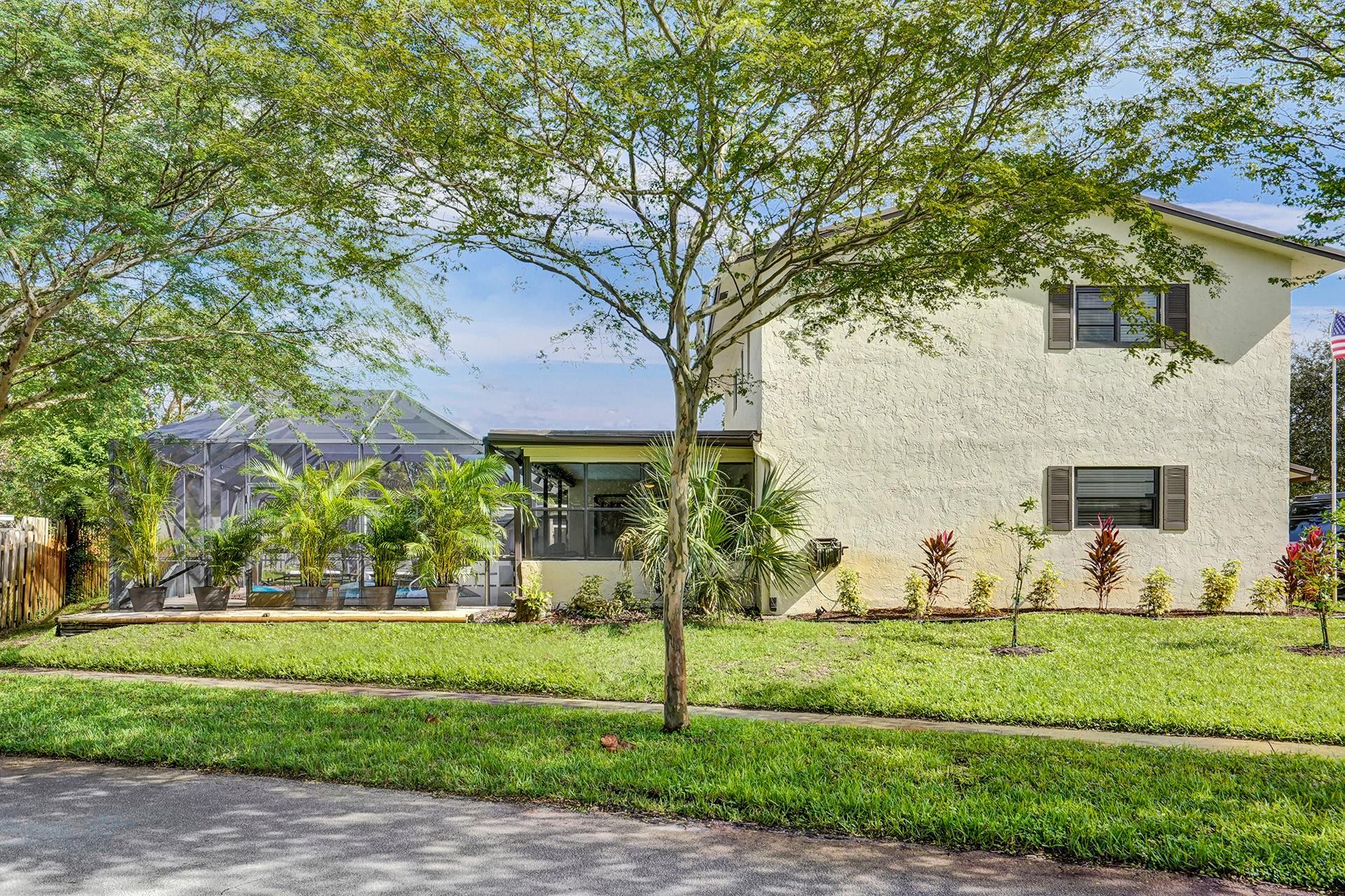Coconut Creek 9th Sec 69- - Residential
