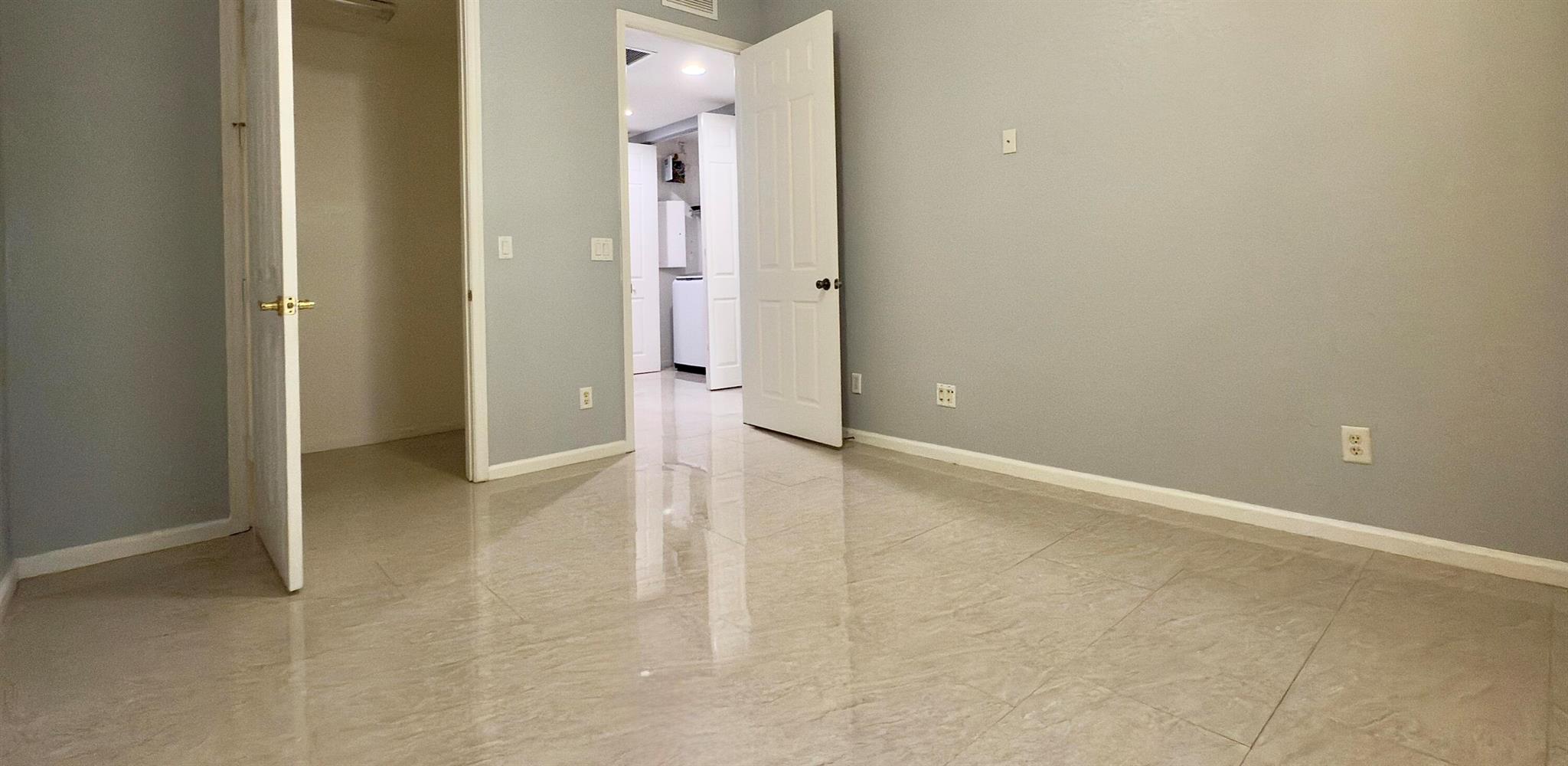 PROMENADE AT TRADITION NO - Residential Lease