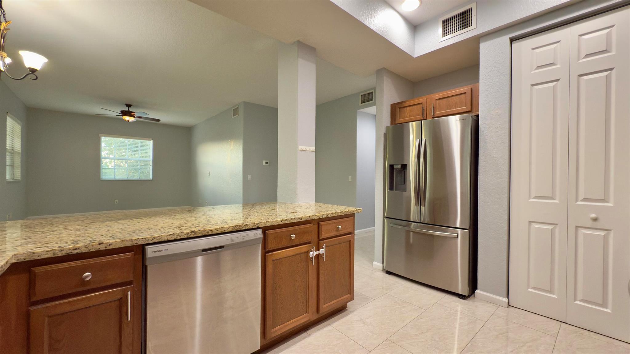 PROMENADE AT TRADITION NO - Residential Lease