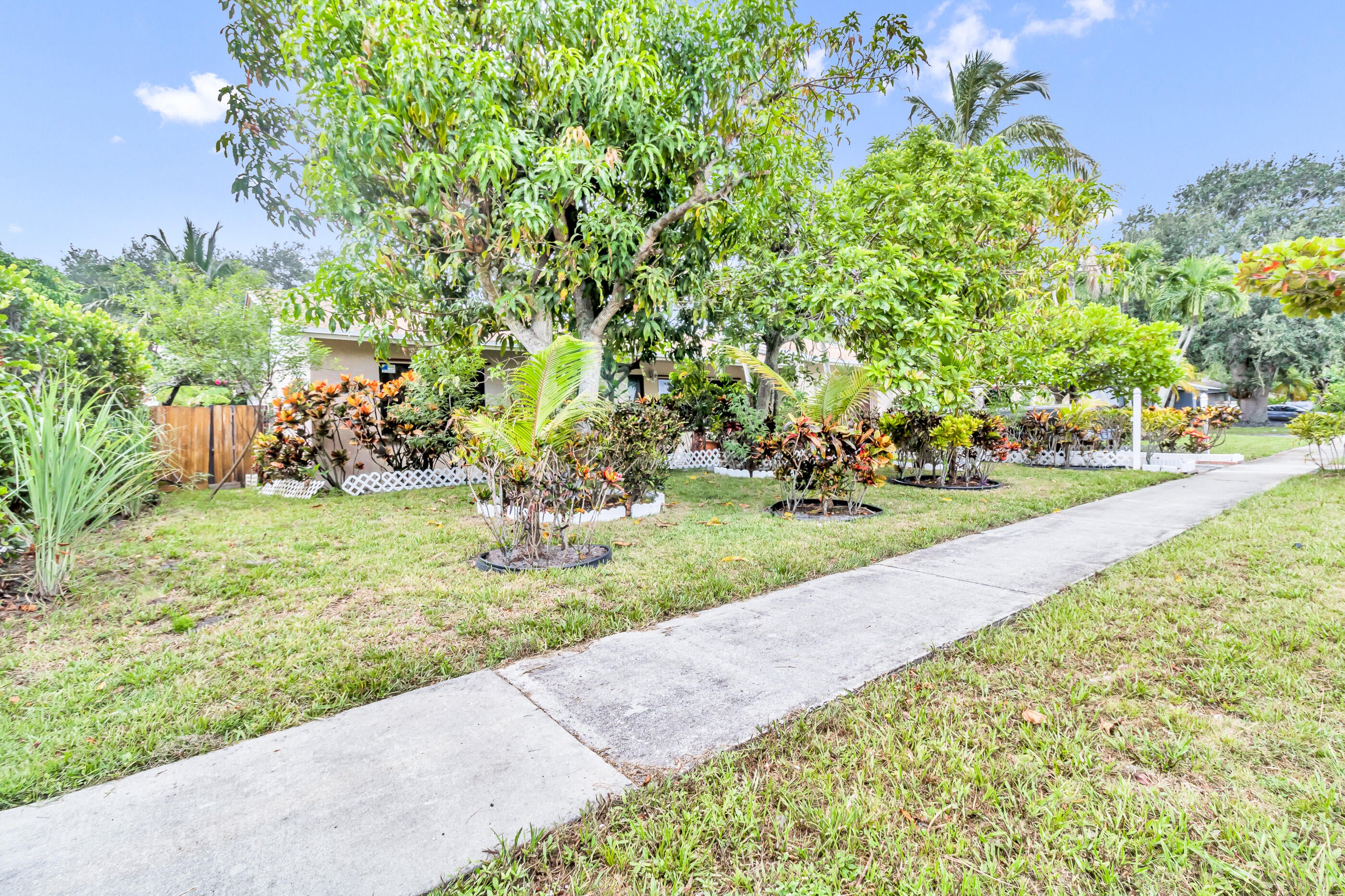 9522 Affirmed Lane