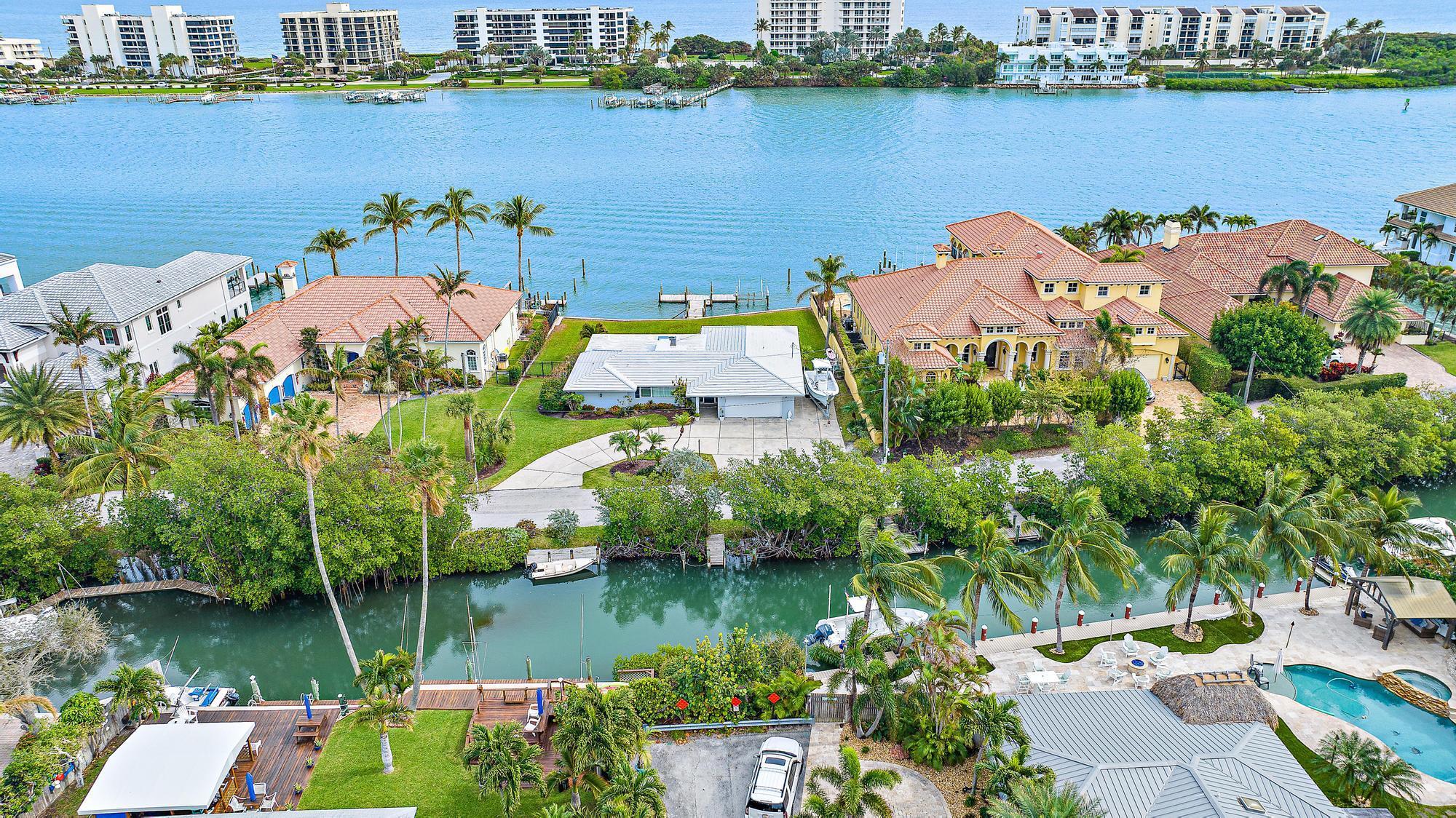 JUPITER HEIGHTS IN - Residential