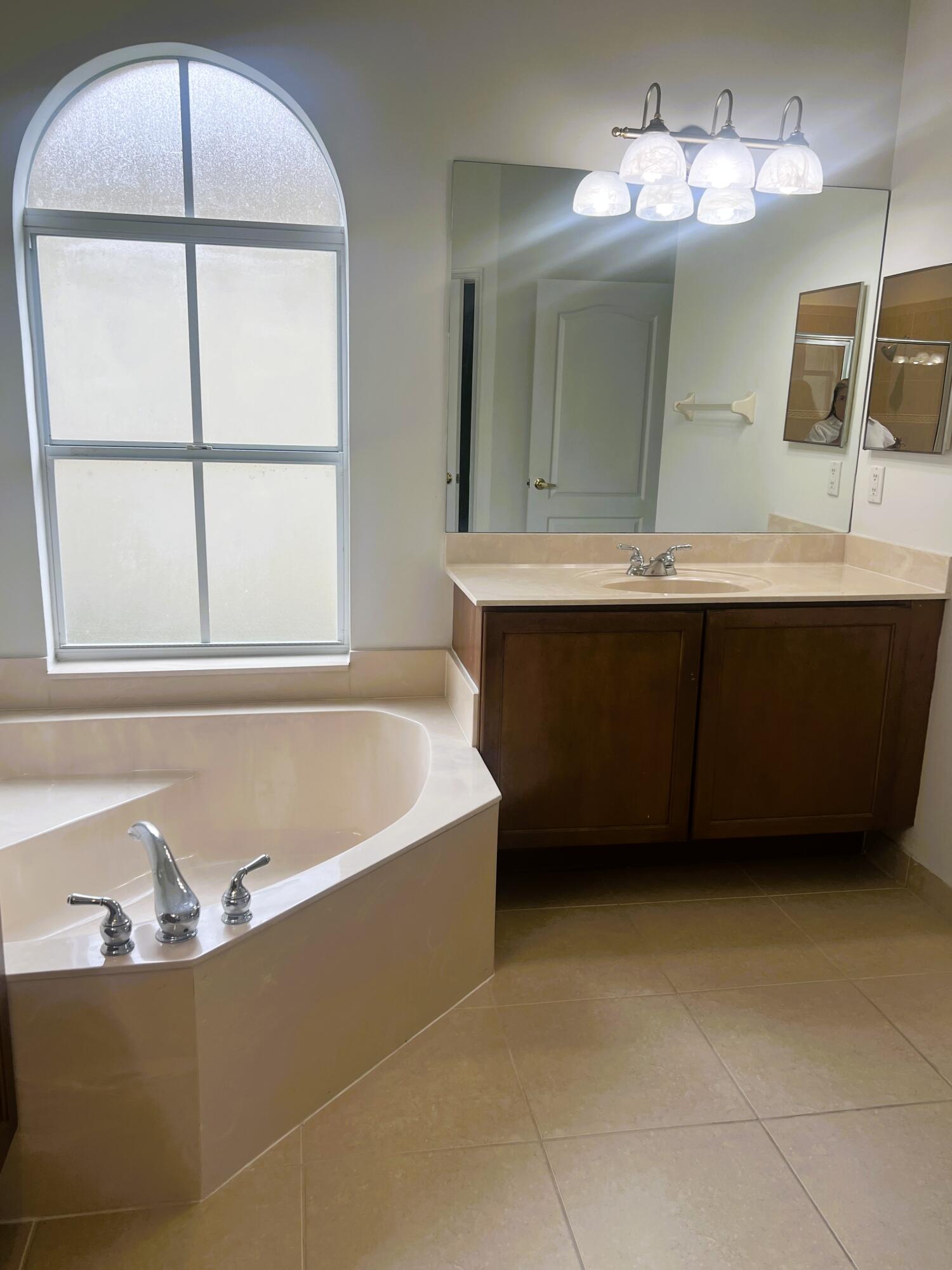 PORTOFINO SHORES - Residential Lease