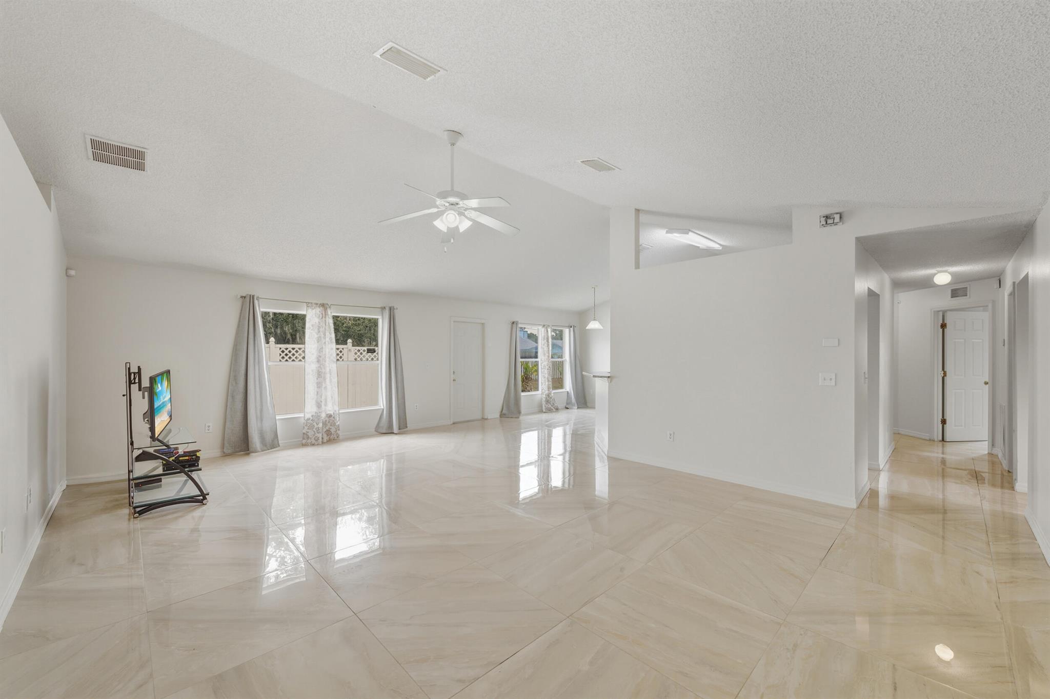 LAKEWOOD PARK UNIT 6 - Residential