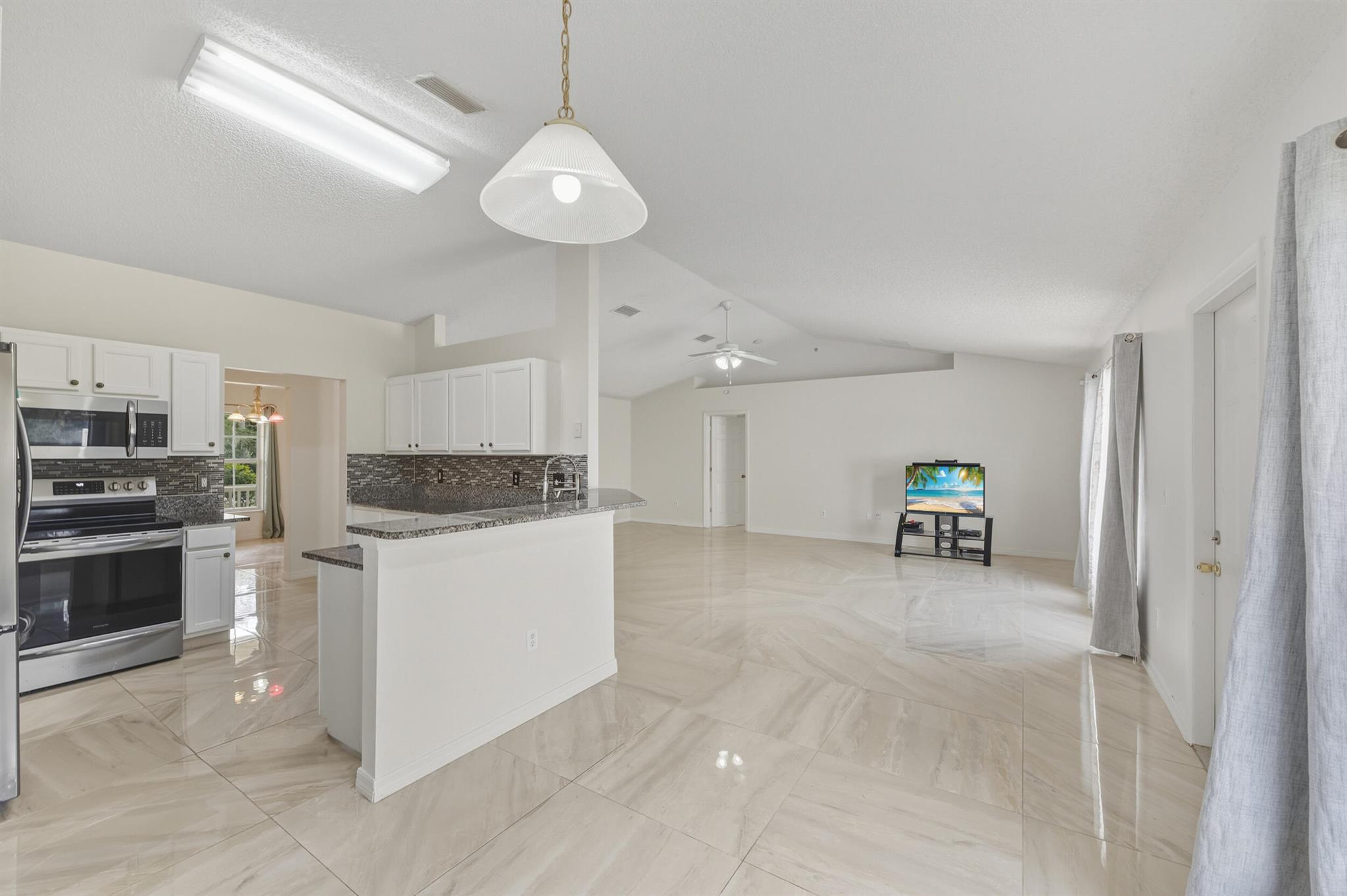 LAKEWOOD PARK UNIT 6 - Residential