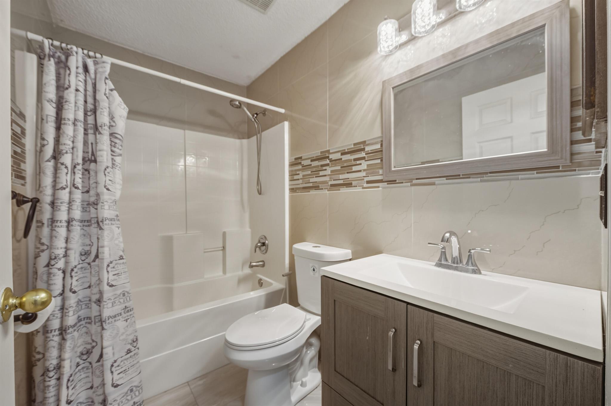 LAKEWOOD PARK UNIT 6 - Residential