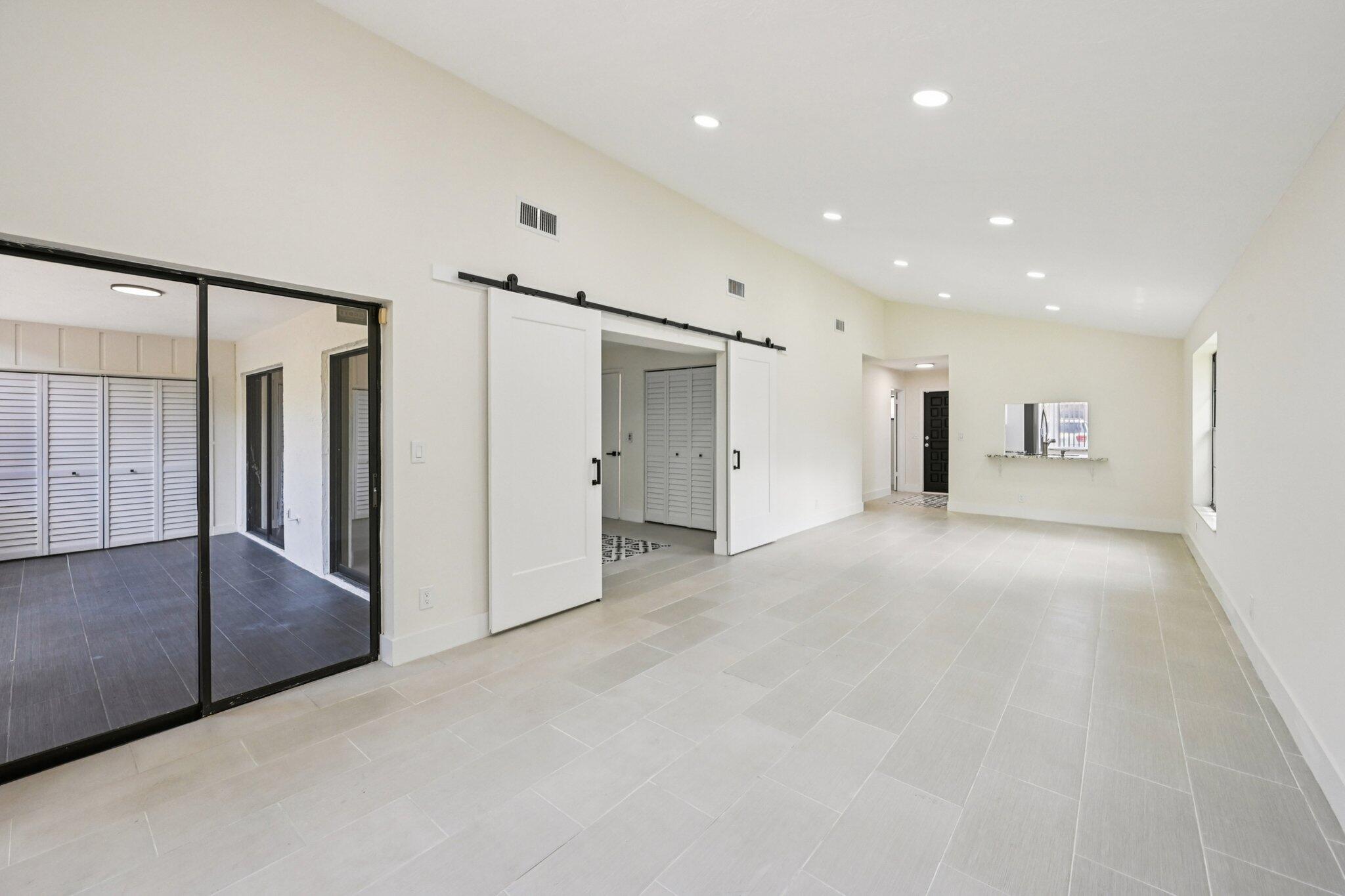 MODERN VILLAS - Residential