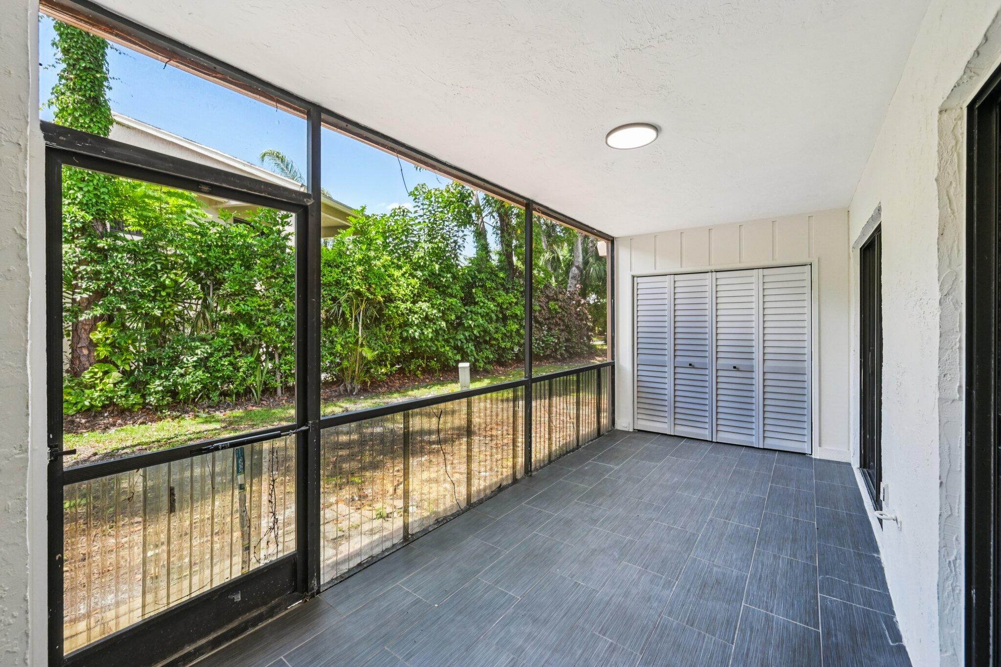 MODERN VILLAS - Residential