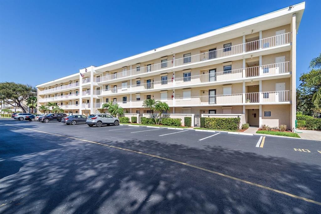 Photo of 300 N Highway A1a, #M-306, Jupiter, FL 33477 (MLS # R10693197)