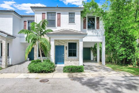 1901 SW 5th Ct Fort Lauderdale FL 33312
