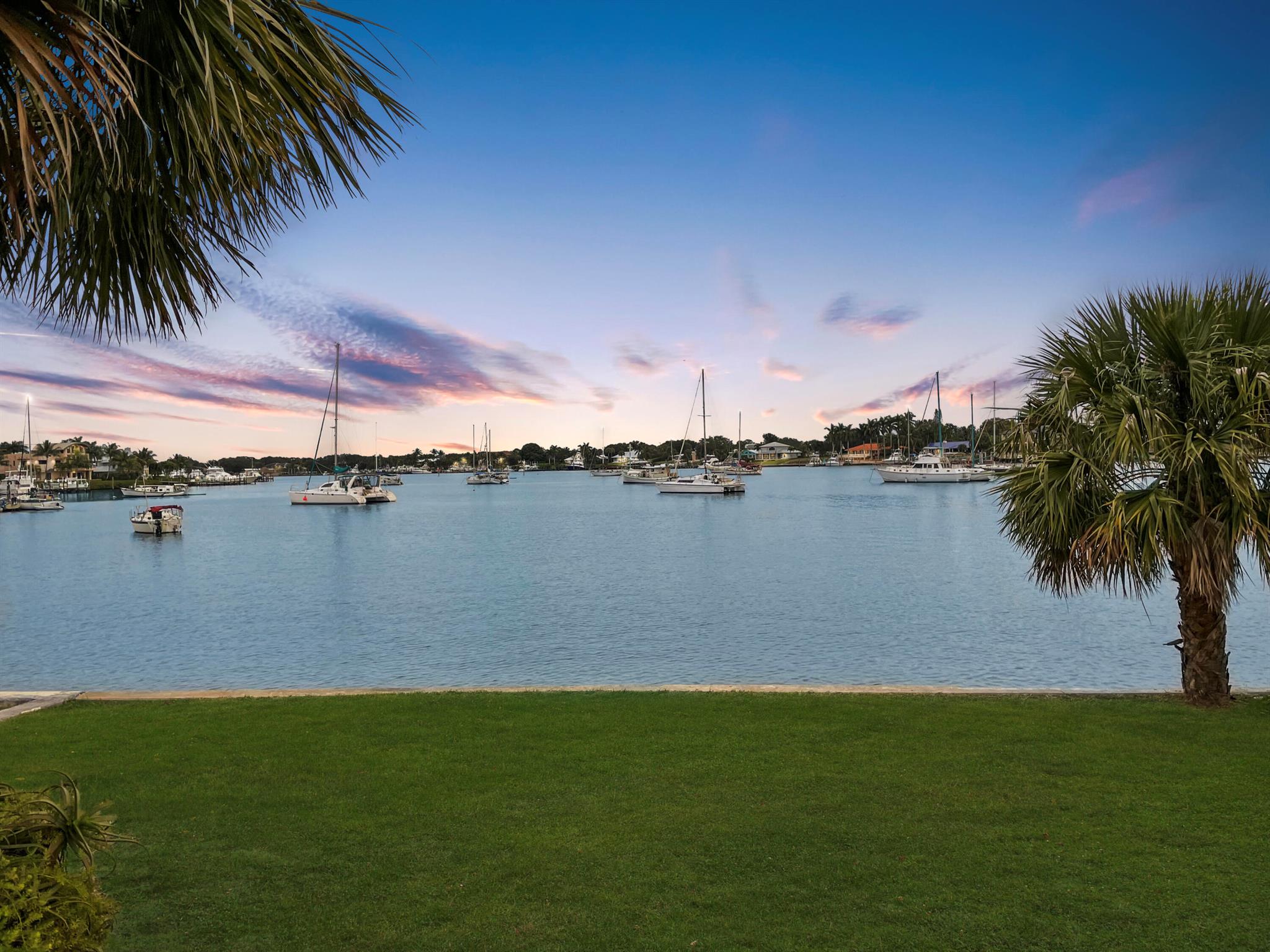 MANATEE POCKET - Land