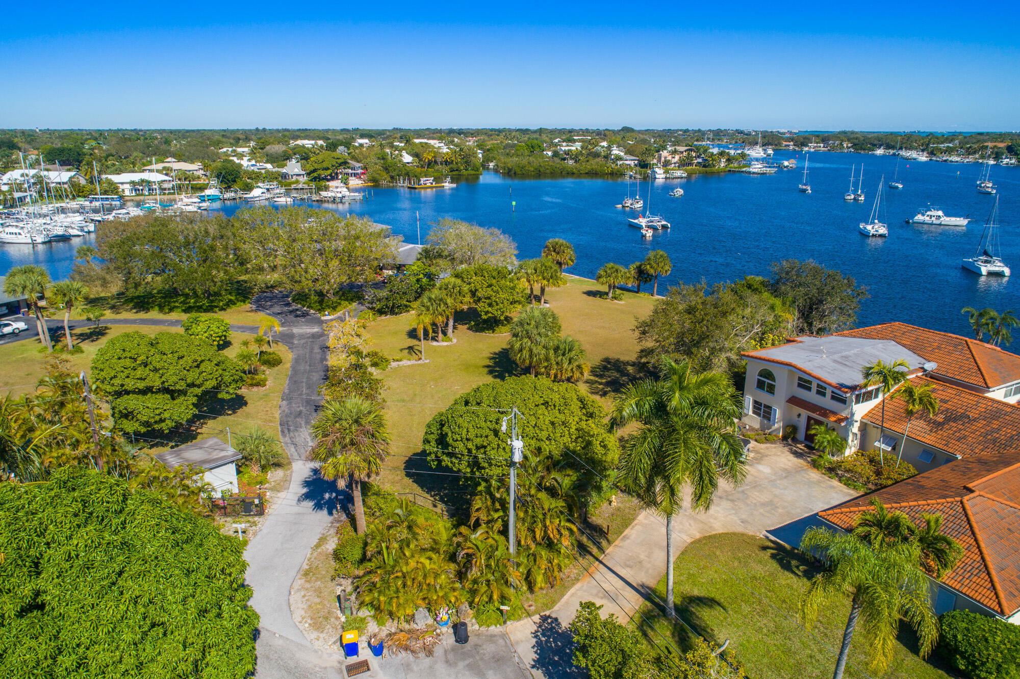 MANATEE POCKET - Land