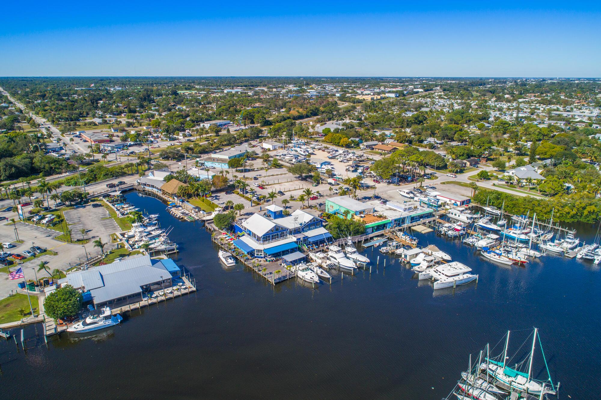 MANATEE POCKET - Land
