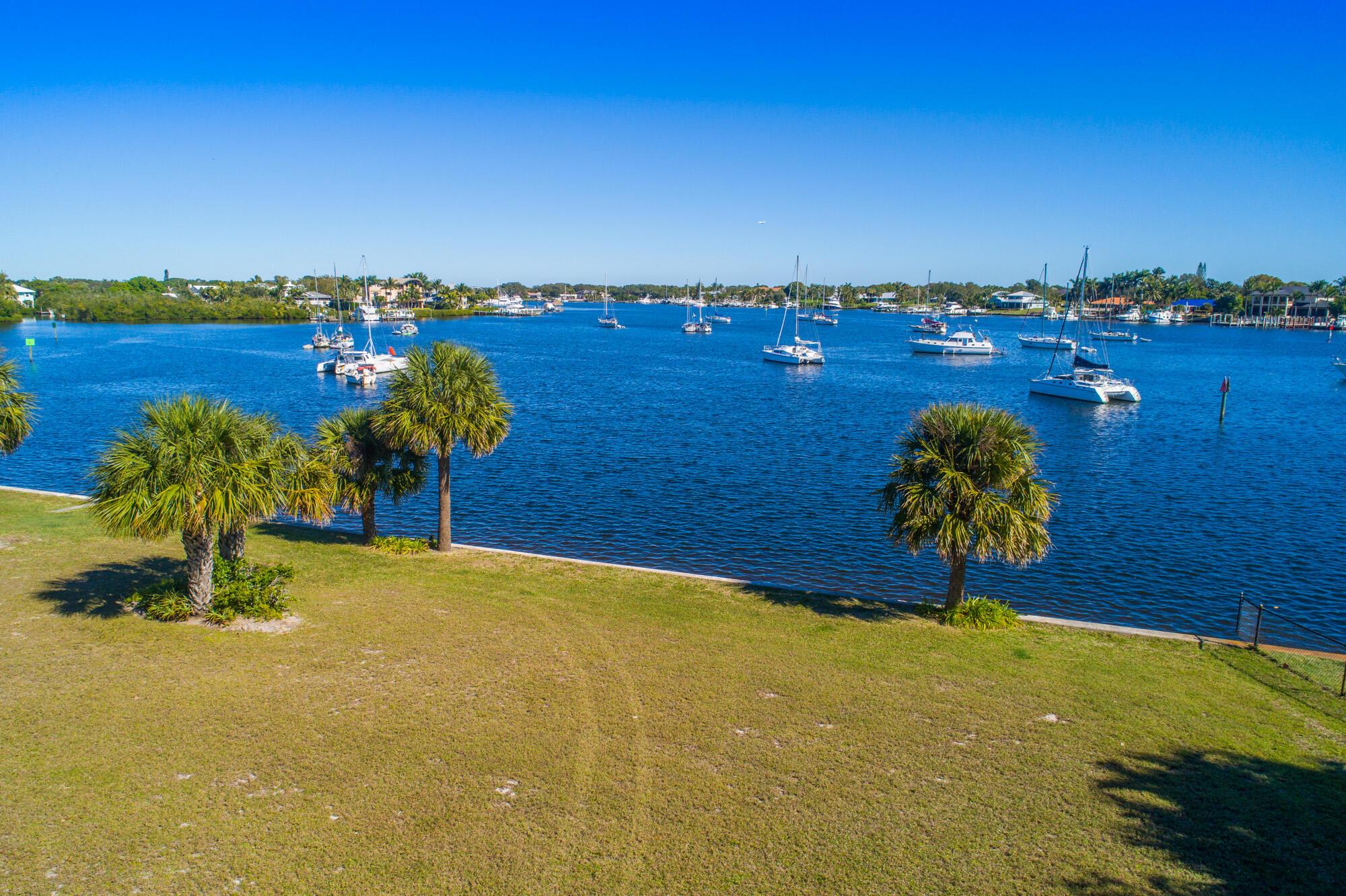 MANATEE POCKET - Land