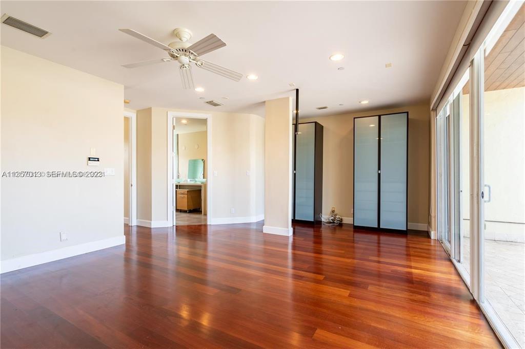 LAUDERDALE BEACH EXT UNIT - Residential