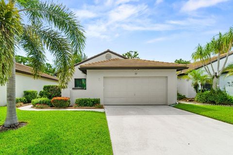 Photo of 77 Ironwood Way N, Palm Beach Gardens, FL 33418 (MLS # R11142333)