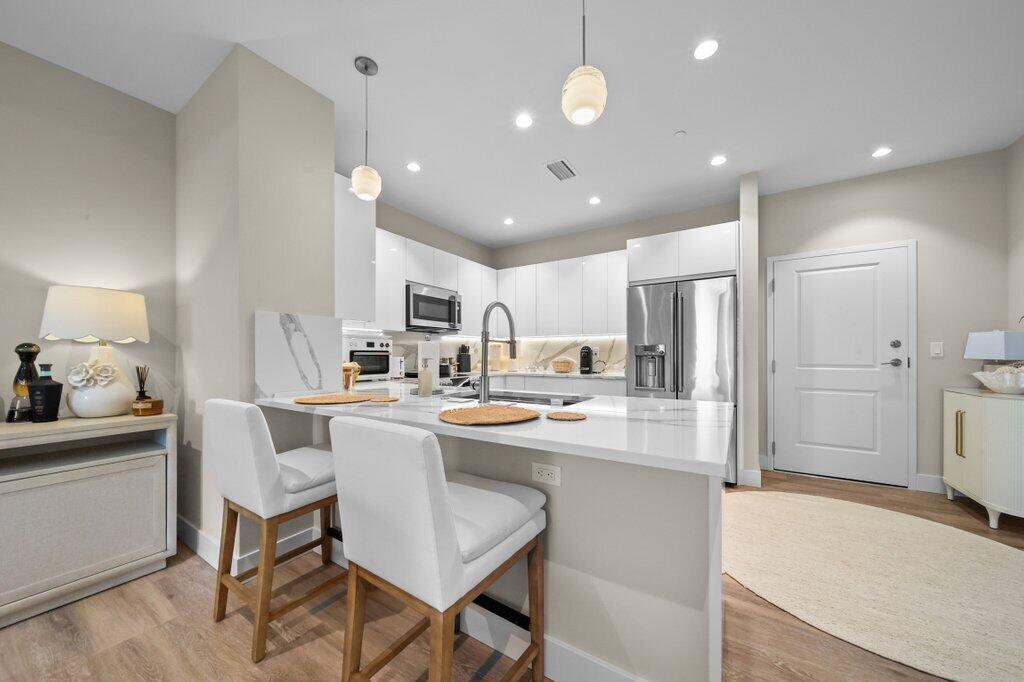 SAILFISH COVE CONDOMINIUM - Residential