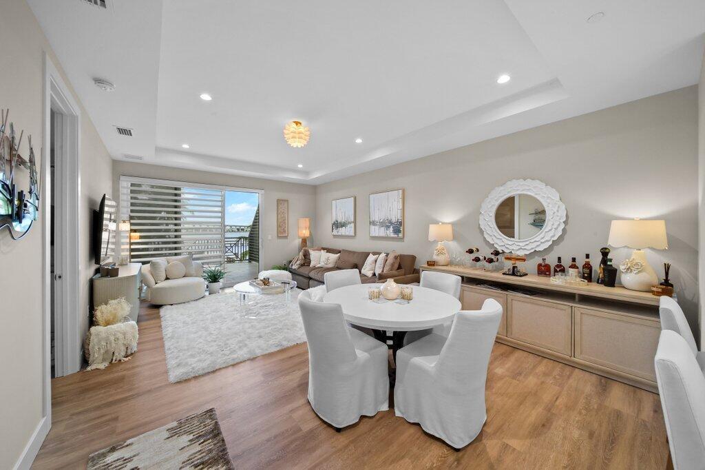 SAILFISH COVE CONDOMINIUM - Residential