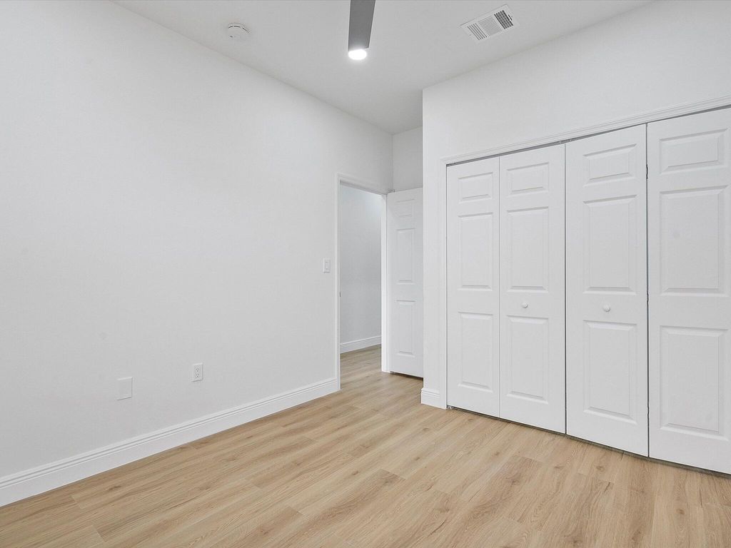 listing image 56