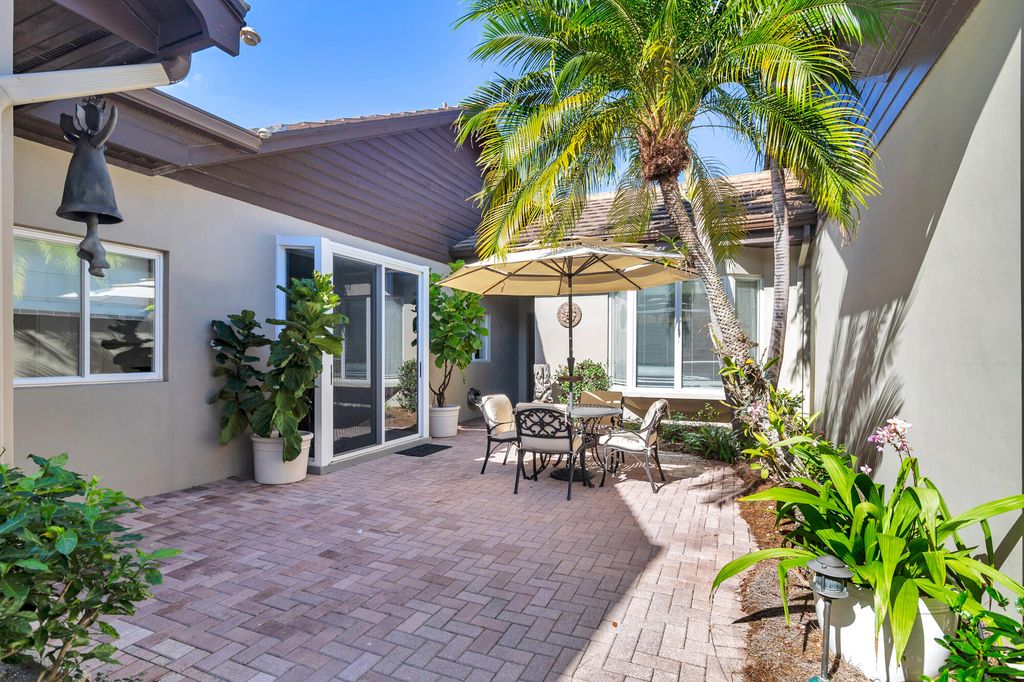 Photo of 12079 SE Birkdale Run, Jupiter, FL 33469 (MLS # R11153689)