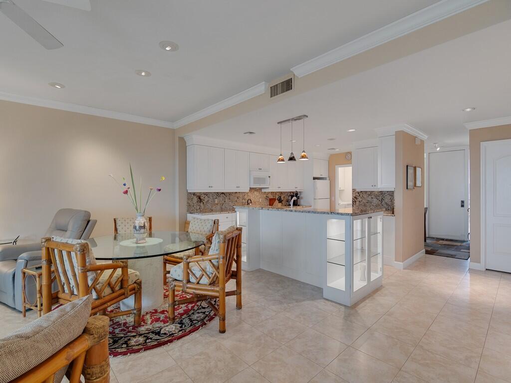 LA MER CONDO PHASE I - Residential