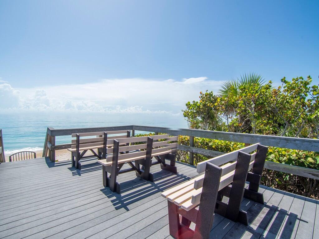 LA MER CONDO PHASE I - Residential